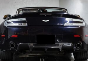 Aston Martin Vantage — photo 4