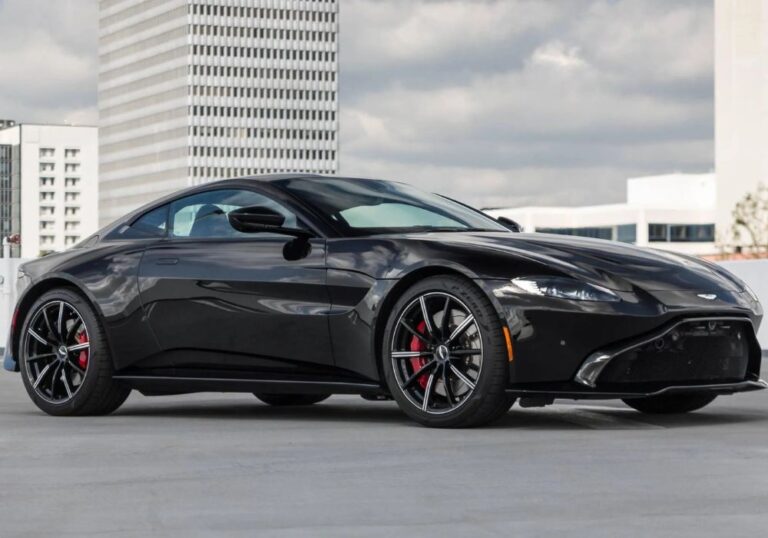 Aston Martin Vantage
