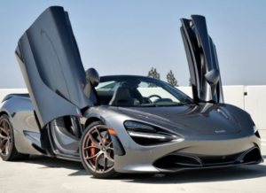 McLaren 720S — photo 5