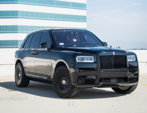 Rolls Royce Cullinan Black — photo 2