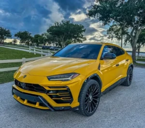 Lamborghini Urus — photo 2