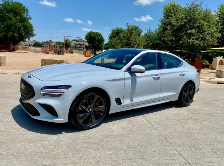 Genesis G70 3.3T Sport
