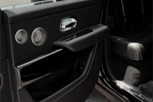 Rolls Royce Cullinan — photo 6