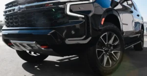 Chevrolet Suburban Z71 2023 — photo 3