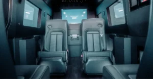 Mercedes Luxury Sprinter Van 2023 — photo 4