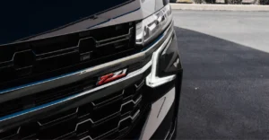 Chevrolet Suburban Z71 2023 — photo 4