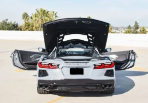 Chevrolet Corvette 2LT - Stingray 2024 — photo 6