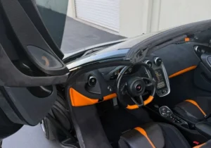 McLaren 570S 2021 — photo 8