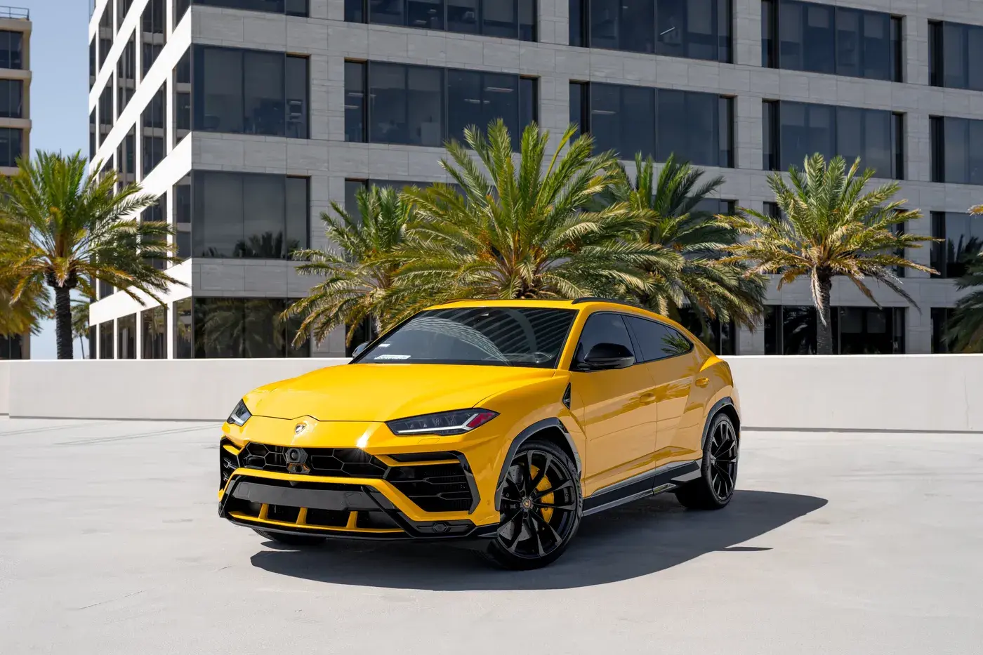 Lamborghini Urus Base