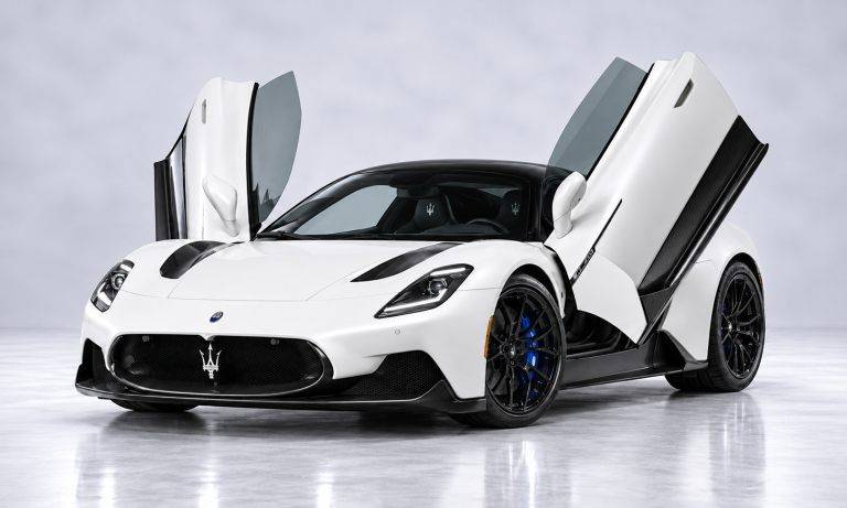 Maserati MC20
